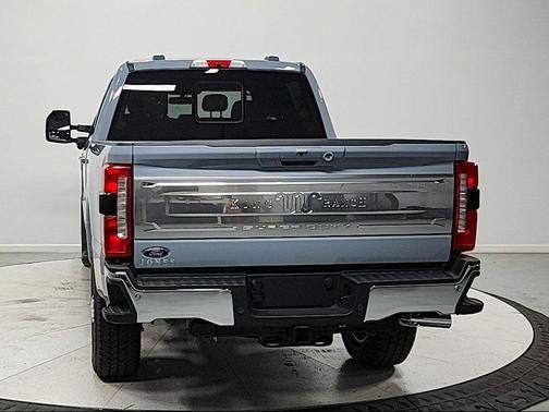 Glacier Gray Metallic Tri-Coat 2026 Ford F-250 King Ranch