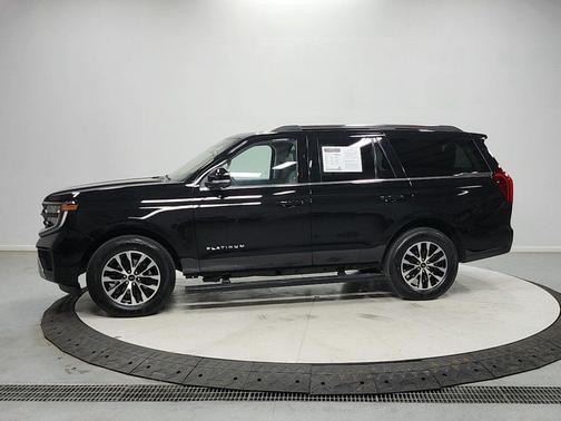 AGATE BLACK METALLIC 2025 Ford Expedition Platinum