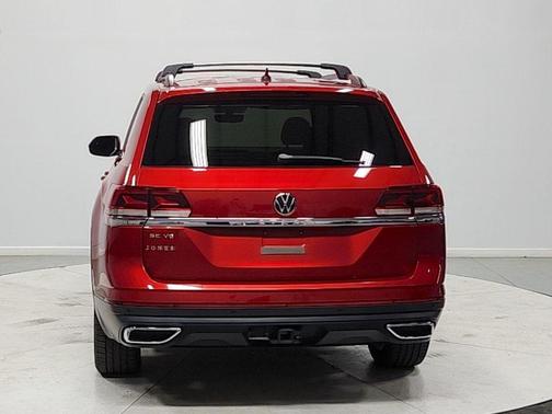Red Metallic 2021 Volkswagen Atlas 3.6L SE w/Technology