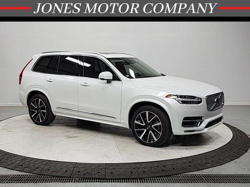 Crystal White Metallic 2024 Volvo XC90 B6 Ultimate Bright Theme 7-Seater