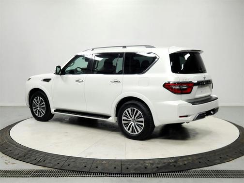 2023 Nissan Armada SL 2WD