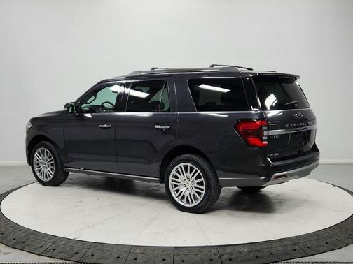 DARK MATTER PC 2024 Ford Expedition Limited