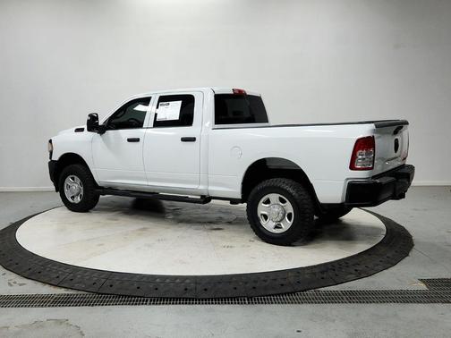 Bright White Clearcoat 2024 RAM 2500 Tradesman Crew Cab 4x4 6'4' Box