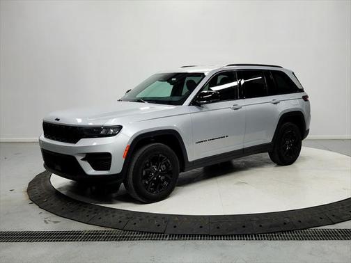 2024 Jeep Grand Cherokee Altitude