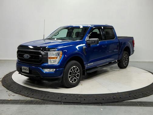 ATLAS BLUE METALLIC 2022 Ford F-150 XLT