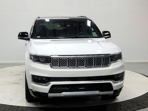 2023 Jeep Grand Wagoneer 4x4