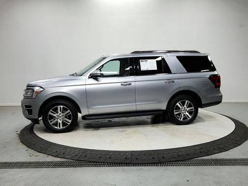 Iconic Silver Metallic 2024 Ford Expedition Limited