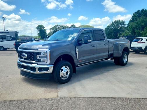 2025 Ford F-350 Lariat