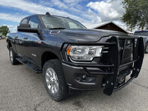 2020 RAM 2500 Lone Star Crew Cab 4X4 6'4' Box