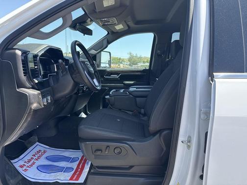 2024 GMC Sierra 2500 SLE