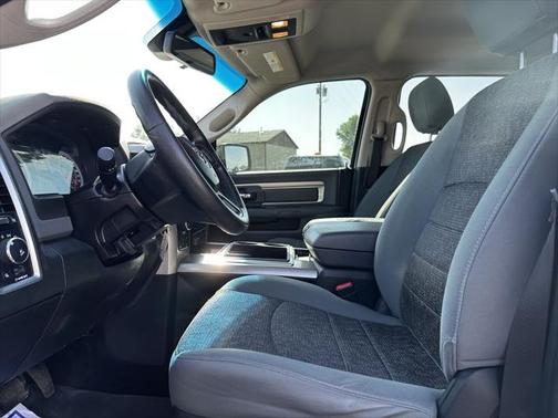 2015 RAM 1500 SLT