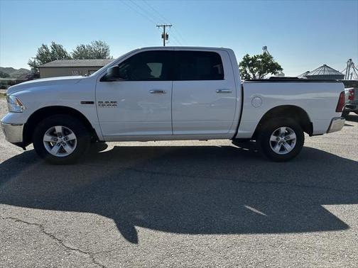 2015 RAM 1500 SLT