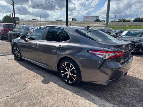 Predawn Gray Mica 2020 Toyota Camry SE
