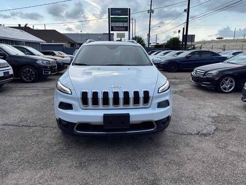 Bright White Clearcoat 2016 Jeep Cherokee Limited