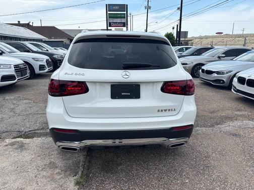 White 2020 Mercedes-Benz GLC 300 Base