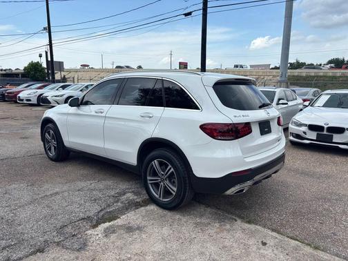 White 2020 Mercedes-Benz GLC 300 Base