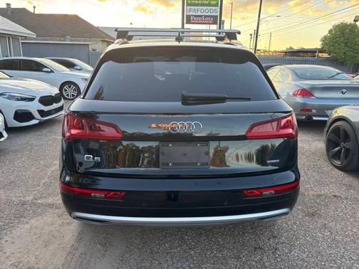 Black 2020 Audi Q5 45 Premium