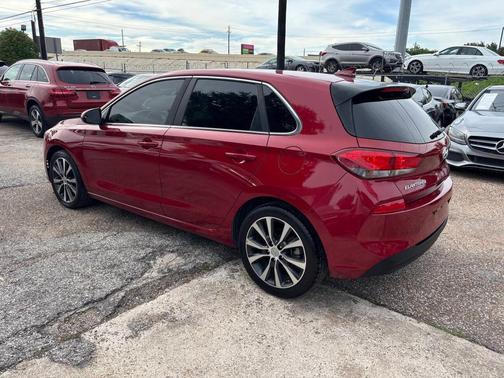 Scarlet Red Pearl 2018 Hyundai Elantra GT Base