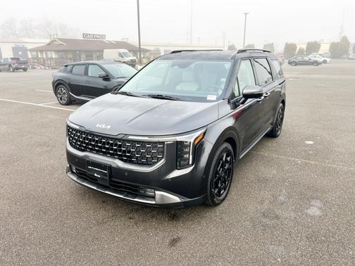 2025 Kia Carnival SX