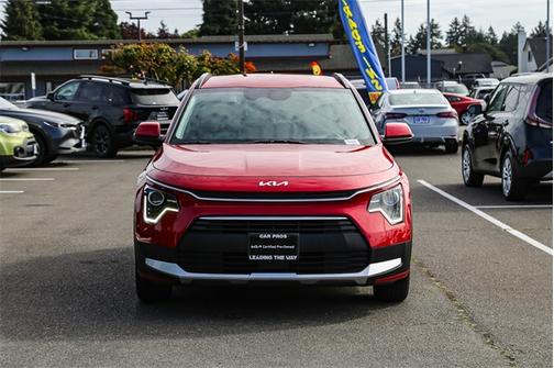 2024 Kia Niro EX