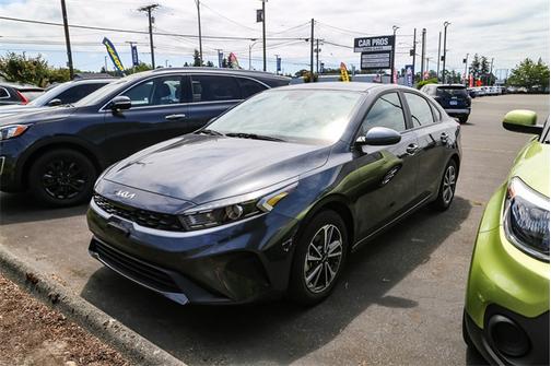 2023 Kia Forte LXS