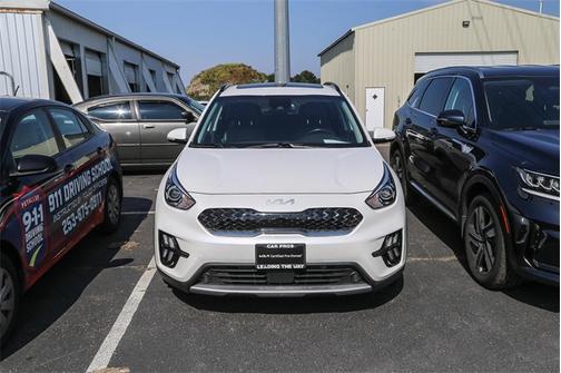 2022 Kia Niro Touring