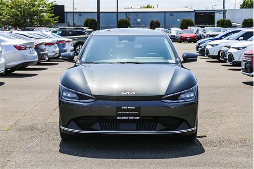 2024 Kia EV6 Light