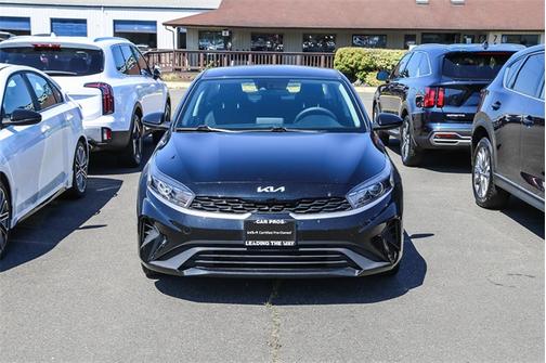 2023 Kia Forte LXS