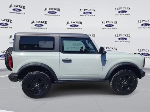 CACTUS GRAY 2024 Ford Bronco BLACK DIAMOND