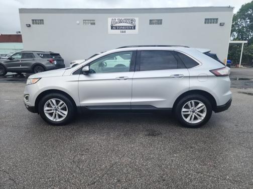 INGOT SILVER METALLIC 2017 Ford Edge SEL