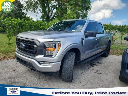 ICONIC SILVER METALLIC 2022 Ford F-150 XLT