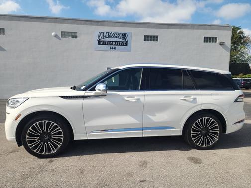 2022 Lincoln Aviator BLACK LABEL