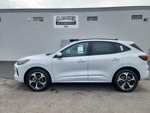 2025 Ford Escape ST-Line Elite