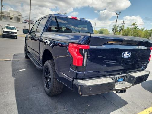 2025 Ford F-150 Lightning XLT
