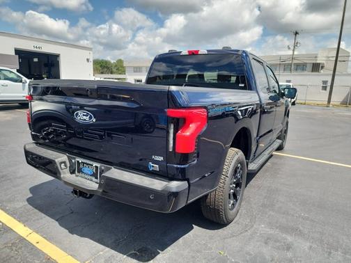 2025 Ford F-150 Lightning XLT