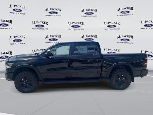 Diamond Black Crystal Pearlcoat 2021 RAM 1500 REBEL