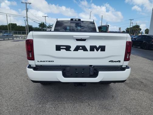 Bright White Clearcoat 2026 RAM 2500 LIMITED