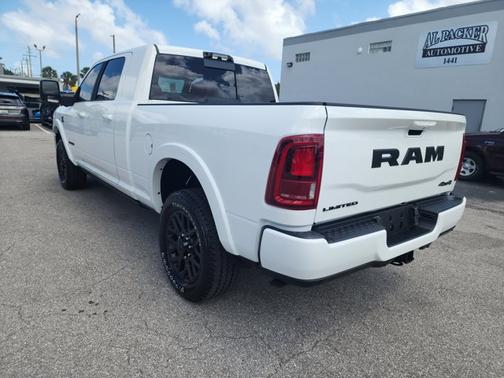 Bright White Clearcoat 2026 RAM 2500 LIMITED