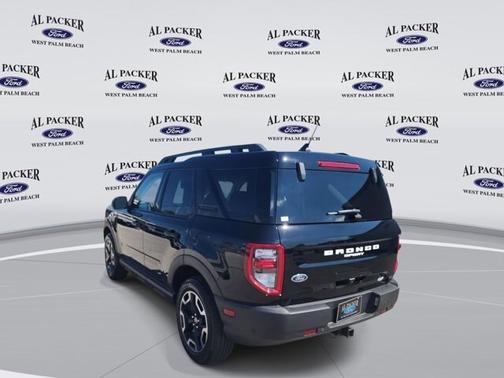 SHADOW BLACK 2022 Ford Bronco Sport OUTER BANKS