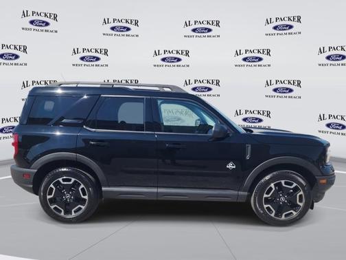 SHADOW BLACK 2022 Ford Bronco Sport OUTER BANKS