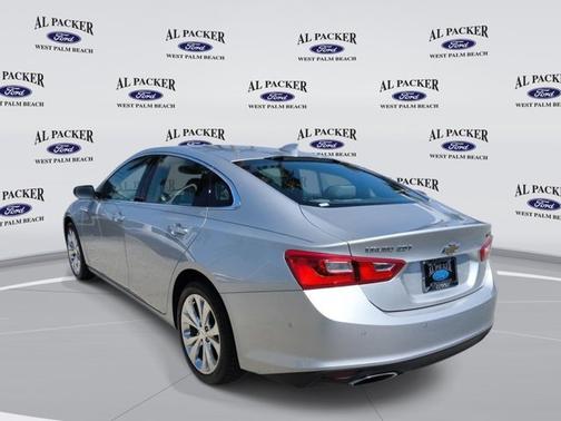 Silver Ice Metallic 2017 Chevrolet Malibu PREMIER