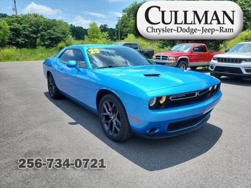 2023 Dodge Challenger SXT