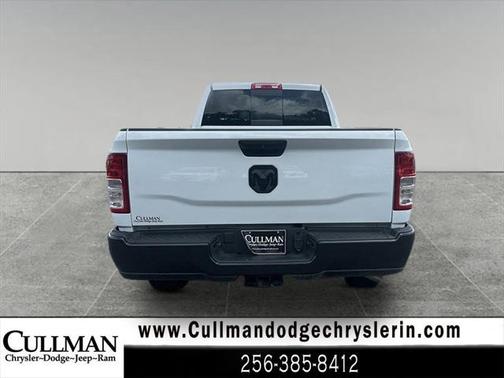 2024 RAM 2500 Tradesman Regular Cab 4x2 8' Box
