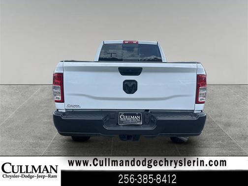 2024 RAM 2500 Tradesman Regular Cab 4x2 8' Box
