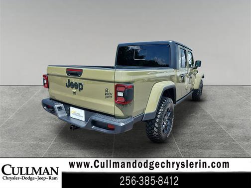 2025 Jeep Gladiator Willys