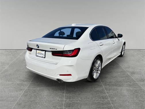 2024 BMW 330e Base