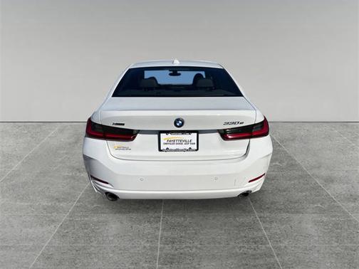 2024 BMW 330e Base