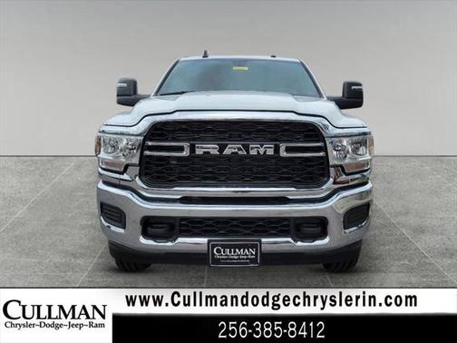 2024 RAM 2500 Tradesman Crew Cab 4x4 8' Box