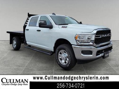 2024 RAM 2500 Tradesman Crew Cab 4x4 8' Box
