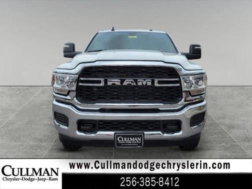2024 RAM 2500 Tradesman Crew Cab 4x4 8' Box